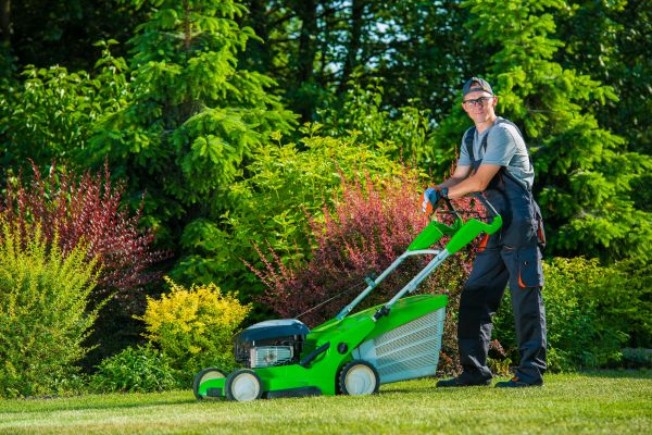 Yard Work Service in Bethlehem