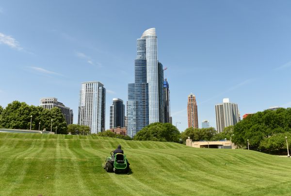 Cost of Corporate Lawn Mowing in Bethlehem